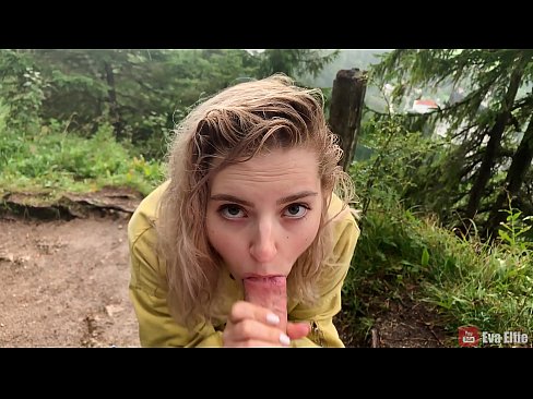 ❤️ Une fille avale du sperme après une fellation publique - Eva Elfi ❤️❌ Vidéo de sexe at fr.pinkporno.ru ❤